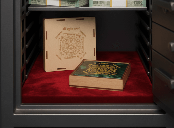 Shree Kuber Yantra in Green Agate