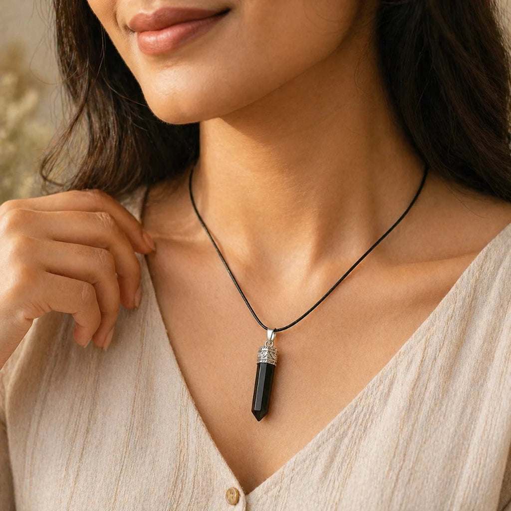 BlackTourmalinePendant2