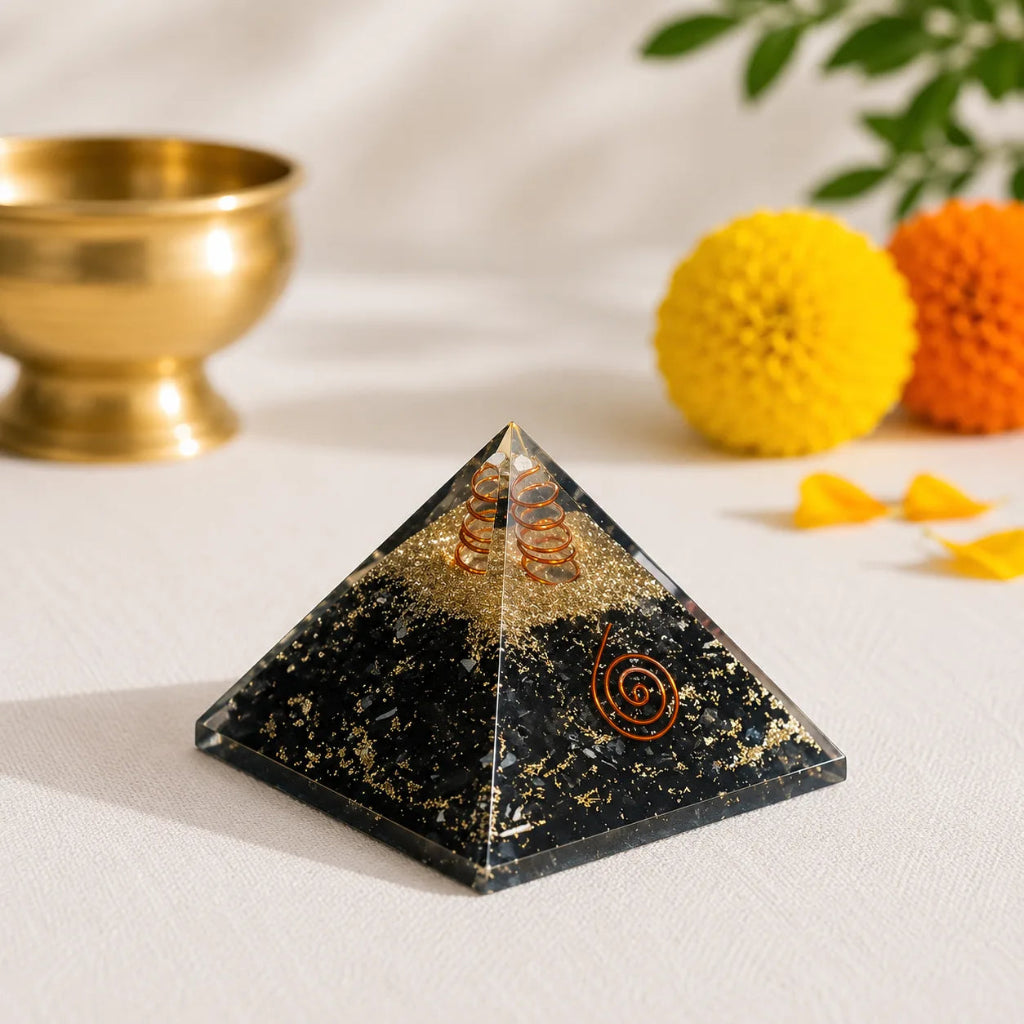 BlackTourmalinePyramid