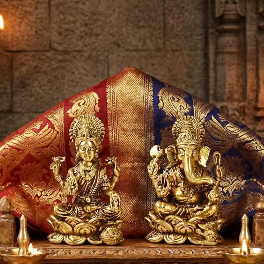Brass Lakshmi Ganesh Murti Set Of 2 Antique Brass Finish