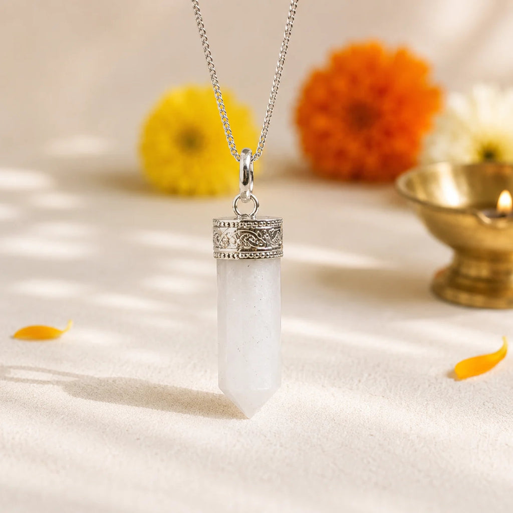 ClearQuartzEnergyAmplifierPendant_88829ff2-5d86-499c-8084-9037deb4e9fe