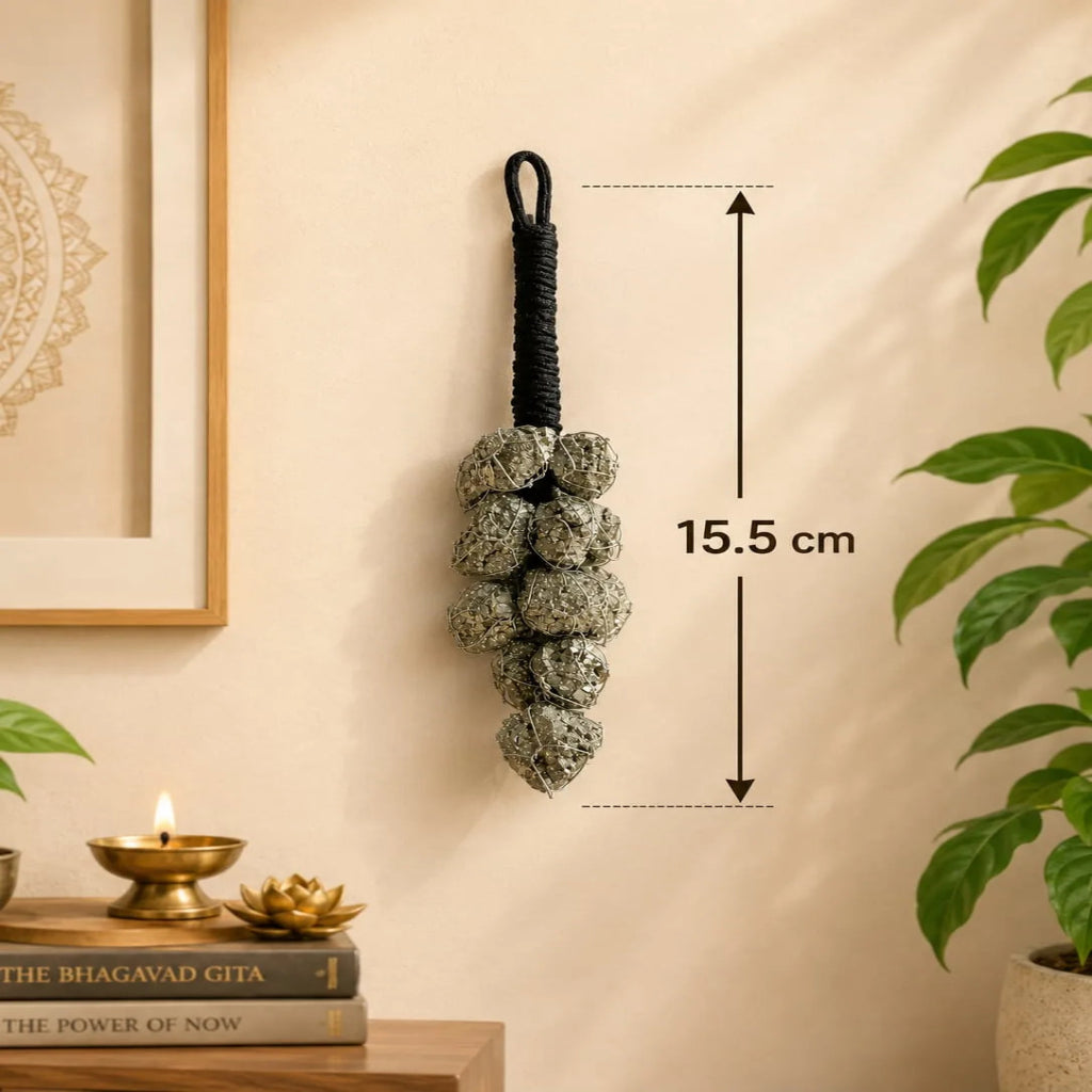 PyriteHanging2