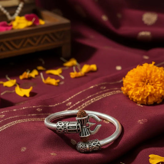 Rudraksha Trishul Damru Kada