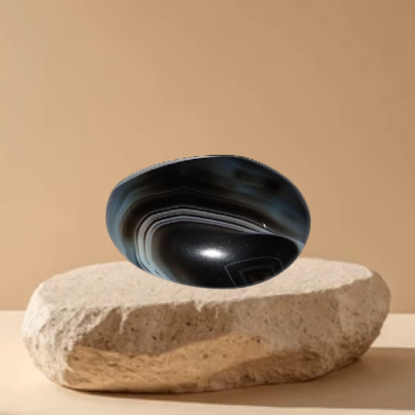 8 Ratti Black Natural Agate