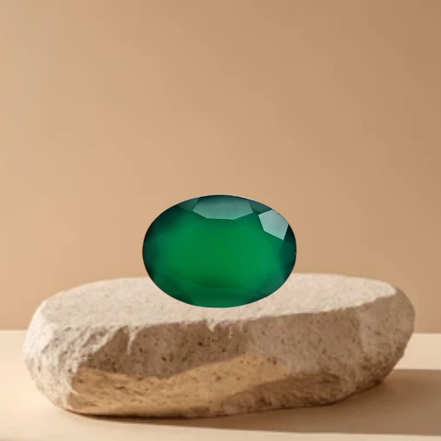 8 Ratti Natural Chalcedony (Green Onyx)